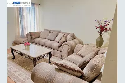 2300 Sycamore Ln #5, Davis, CA 95616 - Photo 5
