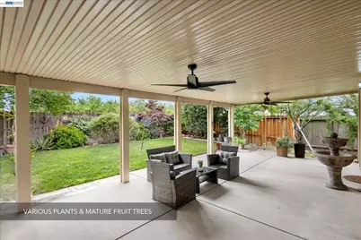 744 Vasconcellos Ave, Manteca, CA 95336 - Photo 47