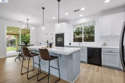 744 Vasconcellos Ave, Manteca, CA 95336 - Photo 17