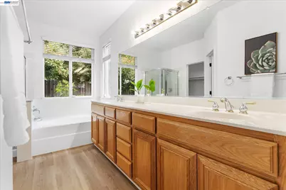 744 Vasconcellos Ave, Manteca, CA 95336 - Photo 41