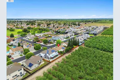744 Vasconcellos Ave, Manteca, CA 95336 - Photo 55