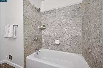 3424 Woodview Dr, Lafayette, CA 94549 - Photo 29