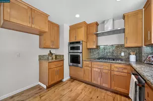 3424 Woodview Dr, Lafayette, CA 94549 - Photo 17