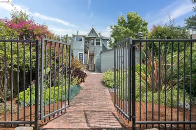 3781 Manila Ave, Oakland, CA 94609 - Photo 53
