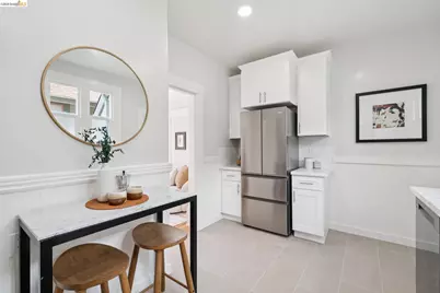 3781 Manila Ave, Oakland, CA 94609 - Photo 13