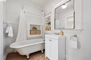 3781 Manila Ave, Oakland, CA 94609 - Photo 39