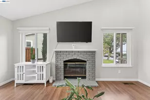 209 Manuel Ct, Bay Point, CA 94565 - Photo 9