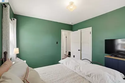 37340 Locust St, Newark, CA 94560 - Photo 13