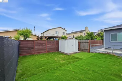 2858 17th St, San Pablo, CA 94806 - Photo 27