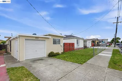 2858 17th St, San Pablo, CA 94806 - Photo 3