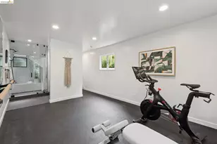 17 Eucalyptus Rd, Berkeley, CA 94705 - Photo 59