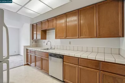 3746 Stoneglen N, Richmond, CA 94806 - Photo 13