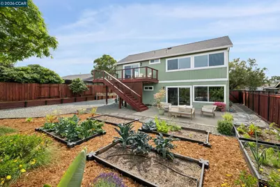 203 Radnor Court, Benicia, CA 94510 - Photo 41