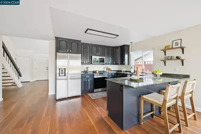 203 Radnor Court, Benicia, CA 94510 - Photo 11