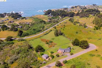 335 Spur Close, The Sea Ranch, CA 95497 - Photo 3
