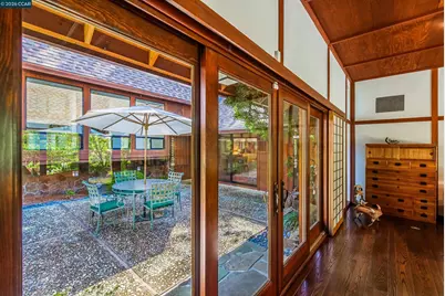 1038 Pine Ln, Lafayette, CA 94549 - Photo 7