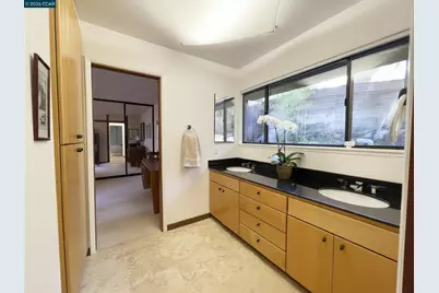 1038 Pine Ln, Lafayette, CA 94549 - Photo 35