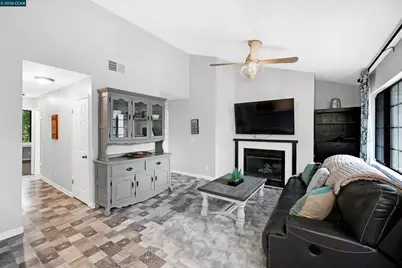 2020 Canyon Woods Dr #C, San Ramon, CA 94582 - Photo 27