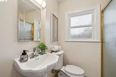 922 Carmel Ave, Albany, CA 94706 - Photo 37