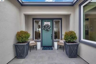 1371 Crescent Avenue, Manteca, CA 95336 - Photo 3