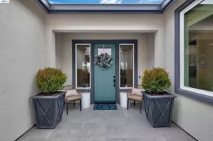 1371 Crescent Ave, Manteca, CA 95336 - Photo 3