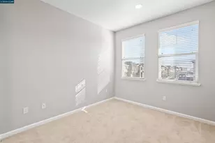 2273 Toscana Dr, Pittsburg, CA 94565 - Photo 35