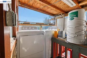 7419 Hillside St, Oakland, CA 94605 - Photo 33