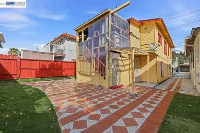 7419 Hillside St, Oakland, CA 94605 - Photo 39