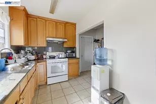 7419 Hillside St, Oakland, CA 94605 - Photo 29
