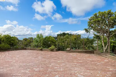 1530 Campus Dr, Berkeley, CA 94708 - Photo 45
