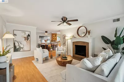 13602 Marmont Way, San Jose, CA 95127 - Photo 9