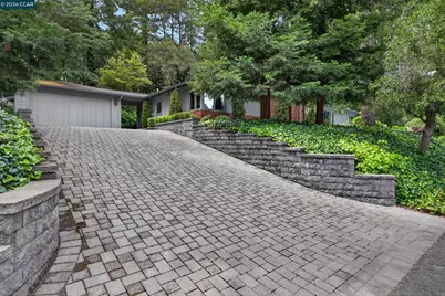56 Camino Encinas, Orinda, CA 94563 - Photo 1