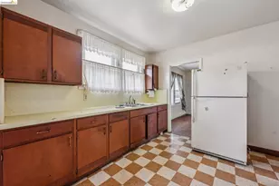 2534 Mathews St, Berkeley, CA 94702 - Photo 17