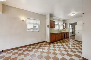 2534 Mathews St, Berkeley, CA 94702 - Photo 21