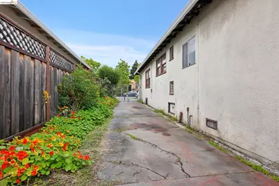 2534 Mathews Street, Berkeley, CA 94702 - Photo 35