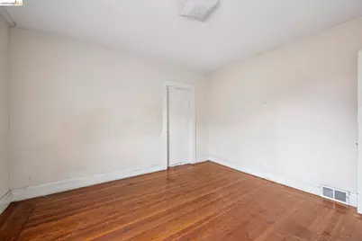 2534 Mathews Street, Berkeley, CA 94702 - Photo 29