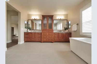 2109 Elderberry Dr, San Ramon, CA 94582 - Photo 27