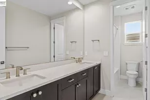 1589 Strathaven Pl, Brentwood, CA 94513 - Photo 41