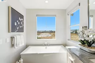 1589 Strathaven Pl, Brentwood, CA 94513 - Photo 91