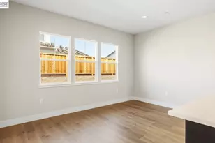 1589 Strathaven Pl, Brentwood, CA 94513 - Photo 11
