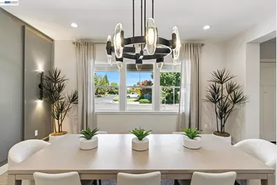 1589 Strathaven Place, Brentwood, CA 94513 - Photo 3