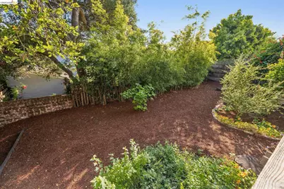 664 Vincente Ave, Berkeley, CA 94707 - Photo 47