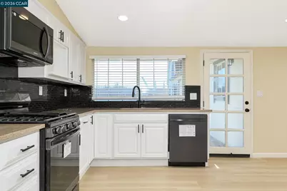 618 Virginia Dr, Rio Vista, CA 94571 - Photo 3