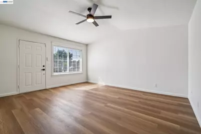 554 Chestnut Ave, Tracy, CA 95376 - Photo 3