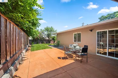 38 Kings Court, Bay Point, CA 94565 - Photo 25