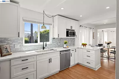 2807 Downer Avenue, Richmond, CA 94804 - Photo 23