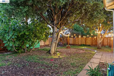 2807 Downer Avenue, Richmond, CA 94804 - Photo 47