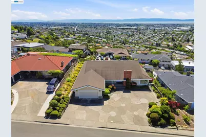 1961 Marineview Dr, San Leandro, CA 94577 - Photo 3