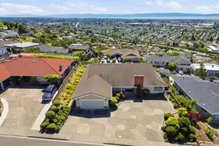 1961 Marineview Dr, San Leandro, CA 94577 - Photo 3
