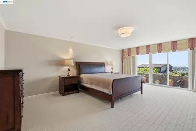 1961 Marineview Dr, San Leandro, CA 94577 - Photo 17